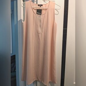 Ladies Sleeveless Dress